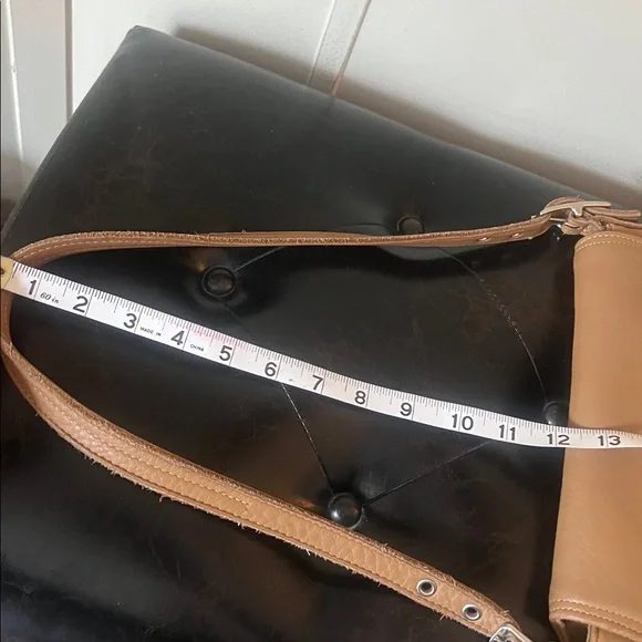 Tan Leather Shoulder Bag - Picture 12 of 14